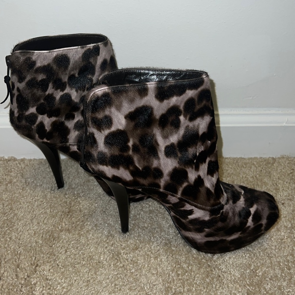 Stuart Weitzman boots
